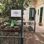 Saranton House Konukevi 4*