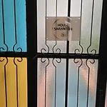 Saranton House Konukevi Katanya