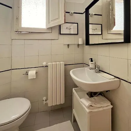 Saranton House 4*