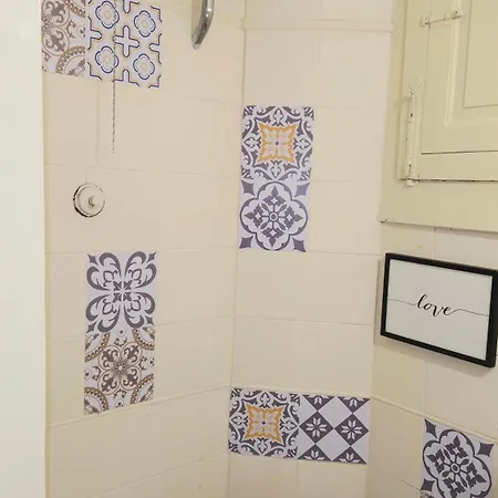 Πανσιόν Saranton House 4*